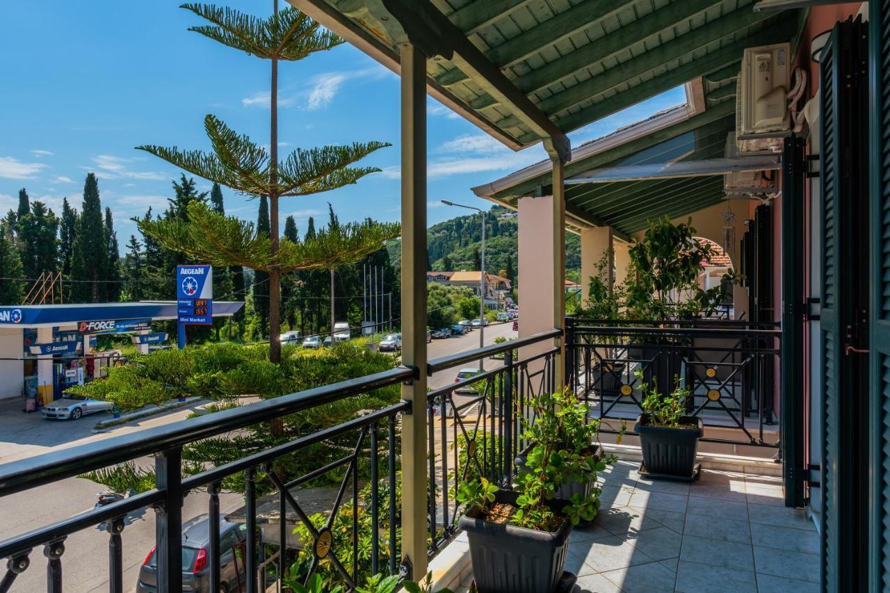 G.R Luxury Apartment Kalligoni Exteriér fotografie