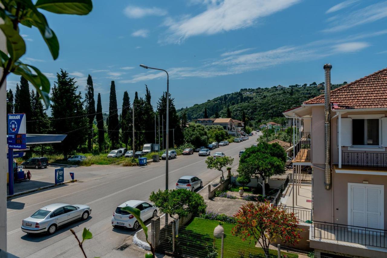 G.R Luxury Apartment Kalligoni Exteriér fotografie
